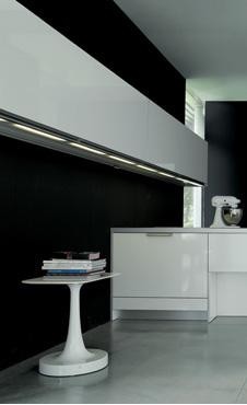 ISA RECESSED LIGHT WITH SENSOR